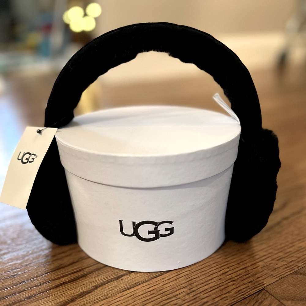 Women’s UGG Ear Muffs. Black. BRAND NEW.